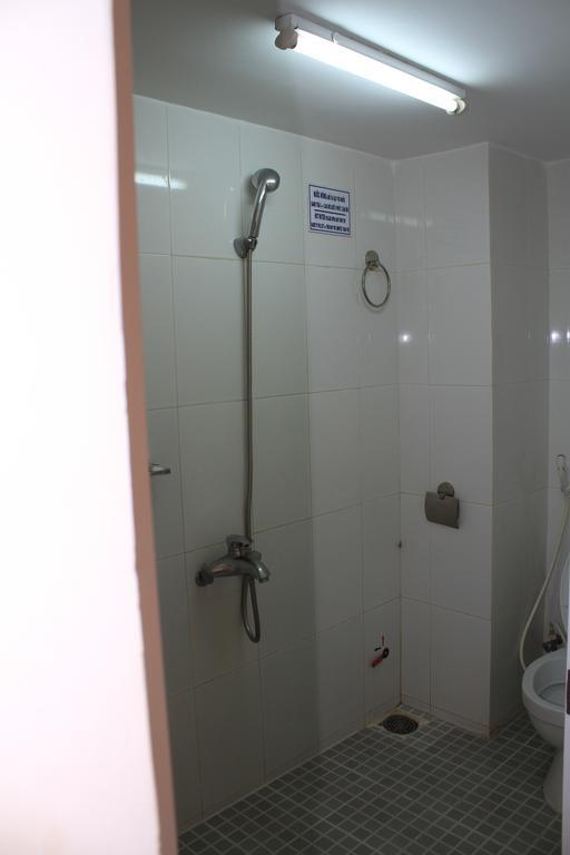 Ngoc Mai Guesthouse Buon Ma Thuot Quarto foto